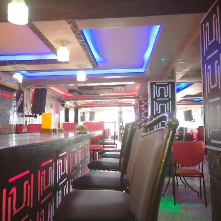 Royal Prince Hotel, Meru Kültér fotó